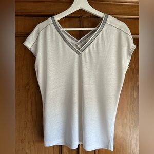 Morgan de Toi White and Gray V-Neck Tee